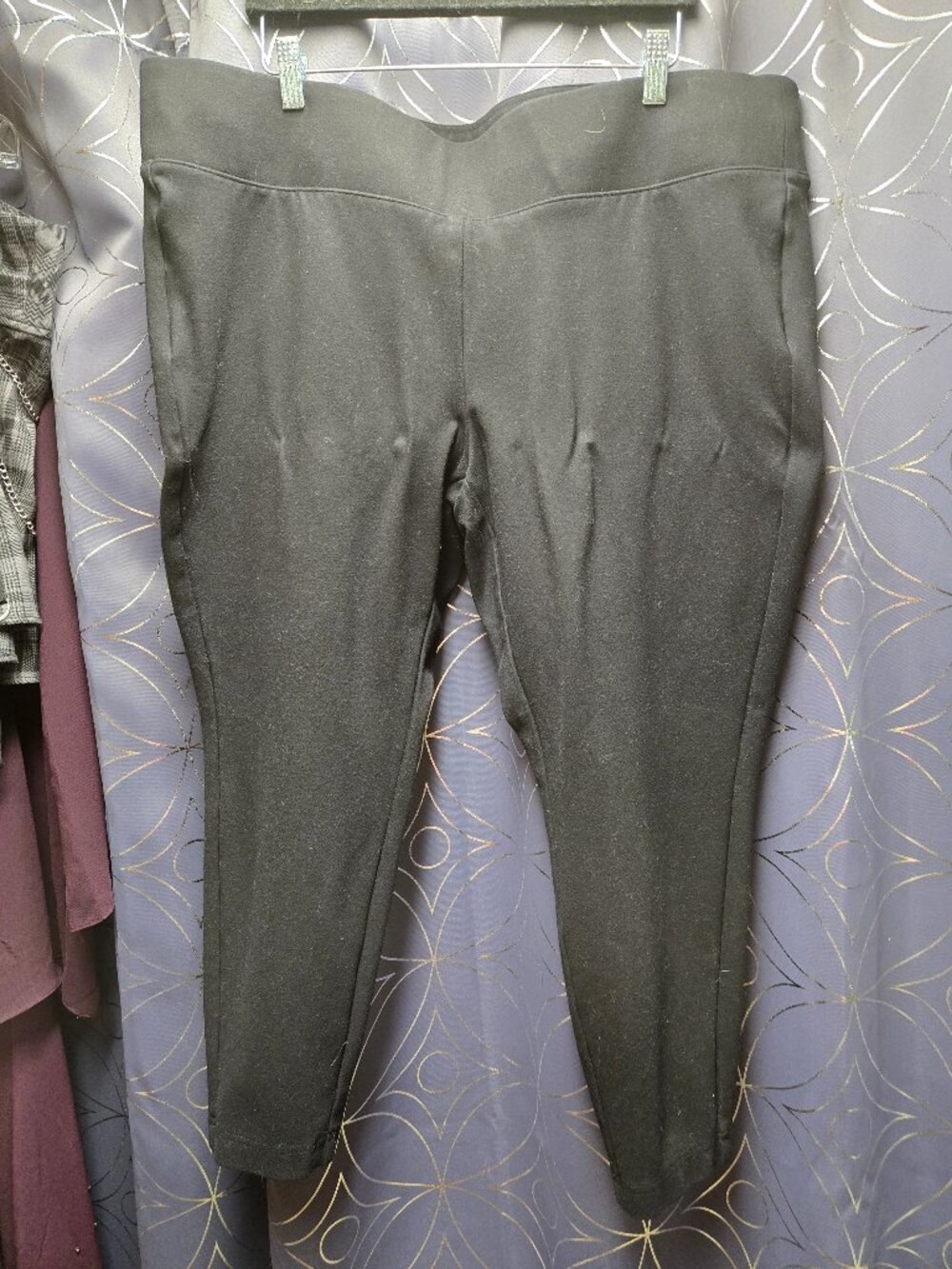 Torrid Cropped Black stretch work pants